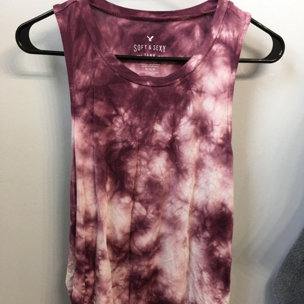 3 tanks American eagle soft and sexy